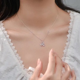 : Collar de Trébol de Plata Pura S999 – Estilo 1D – Elegancia Natural para Mujer