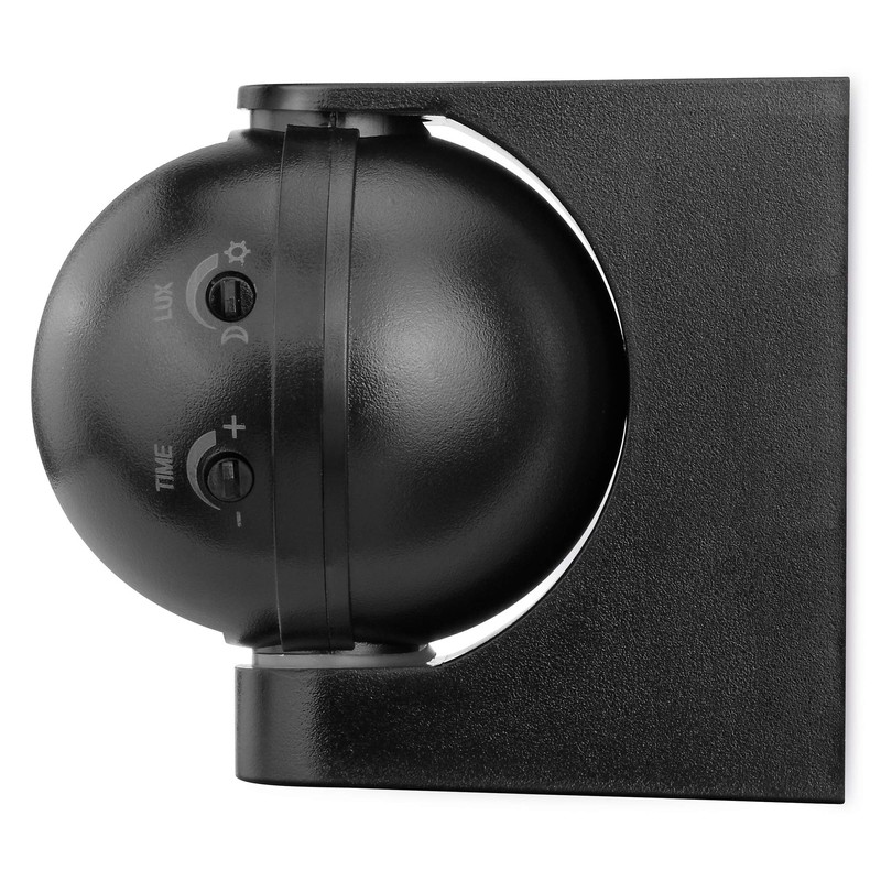 conecto Infrared Motion Sensor Indoor and Outdoor Surface-Mounted Wall LED