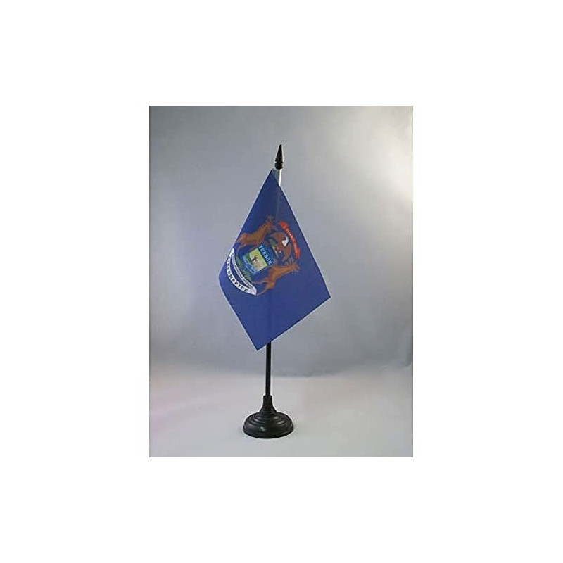 Michigan Table Flag 4'' x 6'' - US state of