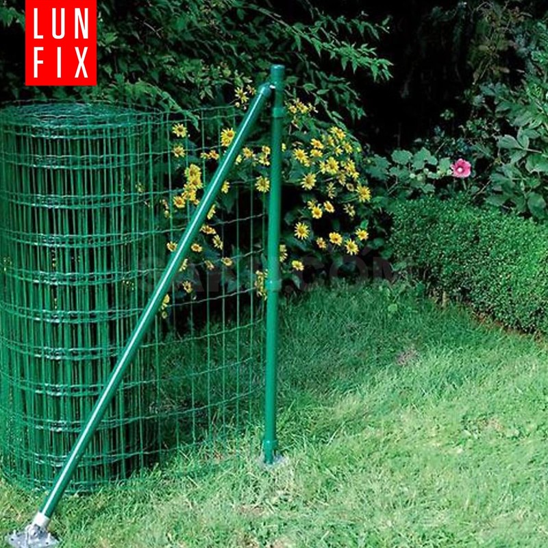 Strut Cap for Attaching Struts and Bridges to Round Posts