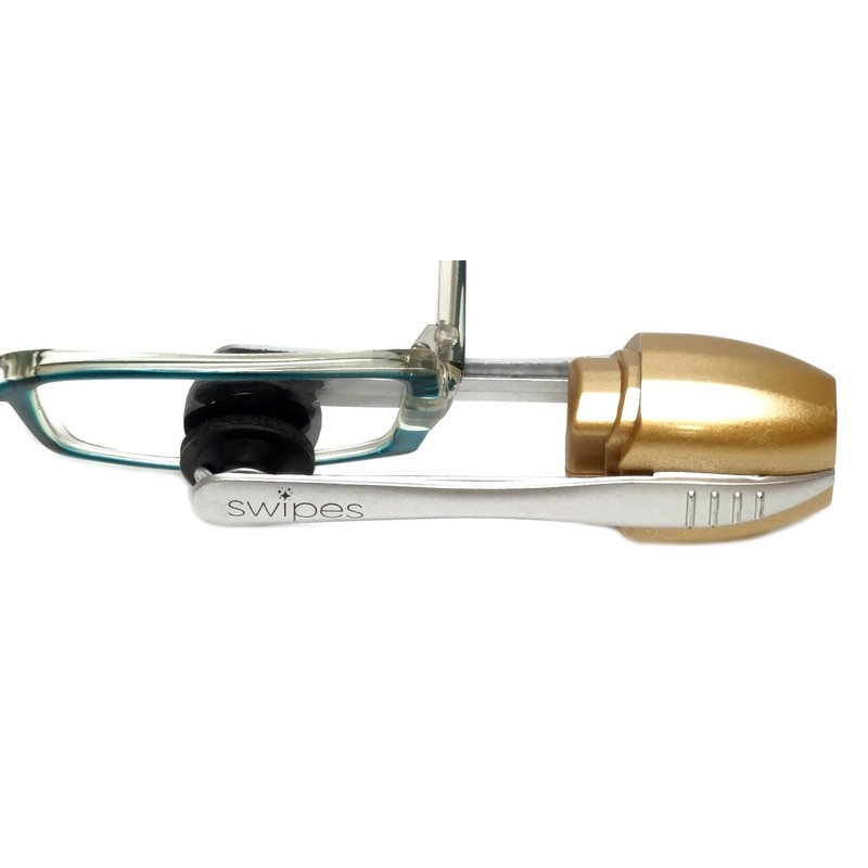 Calabria Swipes Mini Eyeglass Cleaner Microfiber Glasses Lens Cleaner Plum