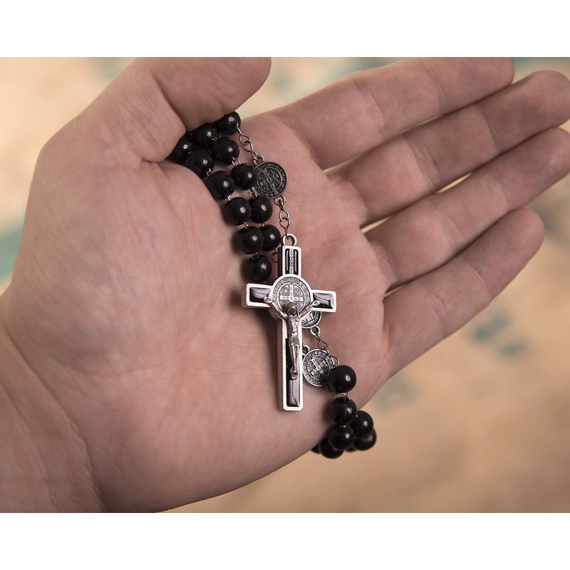 IntercessionTM 聖ベネディクト ロザリオ - ステンレス鋼製チェーン ウッドビーズ付き - ブラジル製