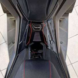 Resin Bike Motorcycle 3D Stickers Compatible with Aprilia SR 125-200 2022-2023. Central Tunnel Protections from Impact and Scratches. Resin Stickers - Gadget Moto