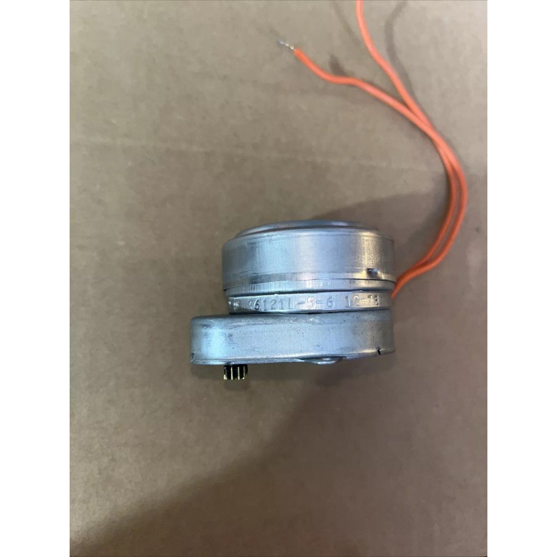 Synchron 660 220V 60CY 5W 6RPM 361211-5-6 12-78 Clock Motor