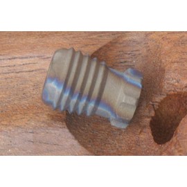Colgante de cuerda de paracaídas de titanio con forma de torpedo, cordón de cuerda de paracaídas para cuchillo con cremallera de tirar de joyería EDC colgante MGF-F