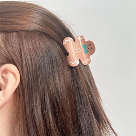 Gingerbread Man Shaped Hair Claw Clips, Christmas Hair Clips Strong Hold Hair Grip Clips Cute Cartoon Acrylic Jaw Claw Clips Holiday Claw Clips Nonslip Christmas Hair Barrettes Decoration for Women