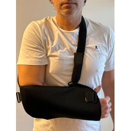 Ortones - Adjustable Arm Sling for Arm and Shoulder with Anti-Rotation Strap - Bilateral Immobilizer Universal Size - Black