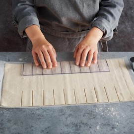 Betty Bossi Baking tray fillet in dough, braided pattern set - the popular classic you can now serve with guaranteed crispy baked base versatile baking tray