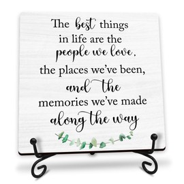 Motivational Quote Wooden Sign - 5" Wooden Decoration The Best Things In Life Are The People We Love Plaque - Greenery Farmhouse Tabletop Office Home Decor - Gifts For Family & Friends - A14