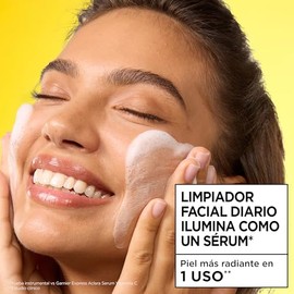 Kit Garnier Express Aclara Rutina Anti-Imperfecciones y Anti-Manchas: Gel Limpiador Facial 250ml + Crema Hidratante Facial Toque Seco 50ml con Vitamin