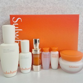 Sulwhasoo essential special 2 types / Sulwhasoo firming cream 75ml + first care essence 60ml special set / 설화수 에센셜 스페셜 2종 / 설화수 탄력크림75ml+윤조에센스60ml 기획세트