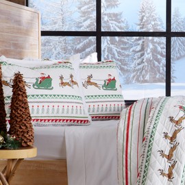 Great Bay Home 3-Piece Christmas Quilt Set with Shams. Reversible Bedspread Coverlet with Holiday Pattern. Festive Collection (Full/Queen)
