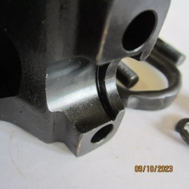 Powertrain Industries GM 12 Bolt Forged 1350 Yoke W/ U-Bolt Kit 1963 - 1981 K10, C10, K5, C5 Chevy