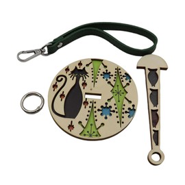 Alnicov Wood Crochet Wrist Yarn Holder for Crochet with Leather Wristband, Portable Prevent Yarn Entanglement for Knitting and Crochet Knitting Supplies (Cat)