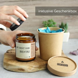 GLÜCKLICHT Duftkerze mit Spruch für Beste FreundIn | Handgemacht aus Sojawachs | In Geschenkbox | Nachhaltiges Geschenk Freundschaft Freundin Freund Partner Schwester BFF |Sandelholz
