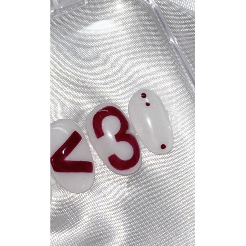 Burgundy Heart Nail Tips - Short Almond / 버건디 하트