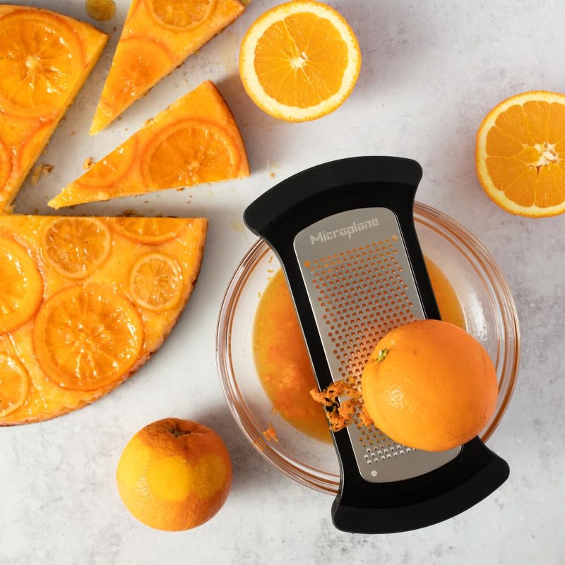 Microplane Mixing Bowl Grater Fine Grater for Zesting & Spicing