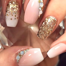 Coffin Press on Nails Short Fake Nails with Rhinestones Pearls Designs Gold Glitter Sequins Nails Press ons Glossy Glue on Nails White Gradient False Nails Artificial Stick on Nails for Women 24Pcs