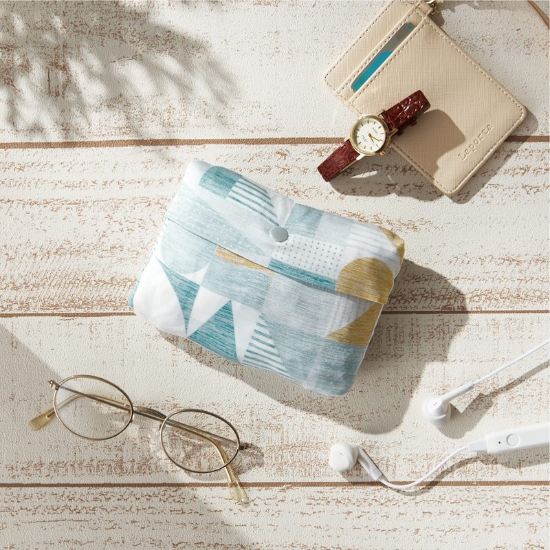 Elecom HCC-S21BU Cool Stole Touch Cooling Heat Protection Goods Ice