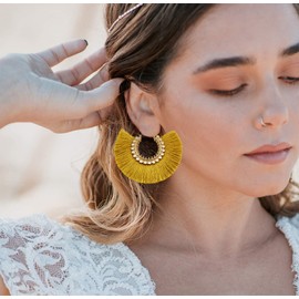 Tassel Hoop Earring Statement Thread Dangle Earrings Stylish Long Fringe Drop Earrings Lightweight Long Swingy French Hook Earrings for Women, Yellow Gold, No Gemstone