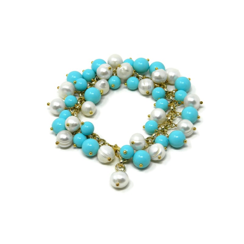 Charms-Armband mit Kugeln aus Türkiserpaste und weißen Perlen
