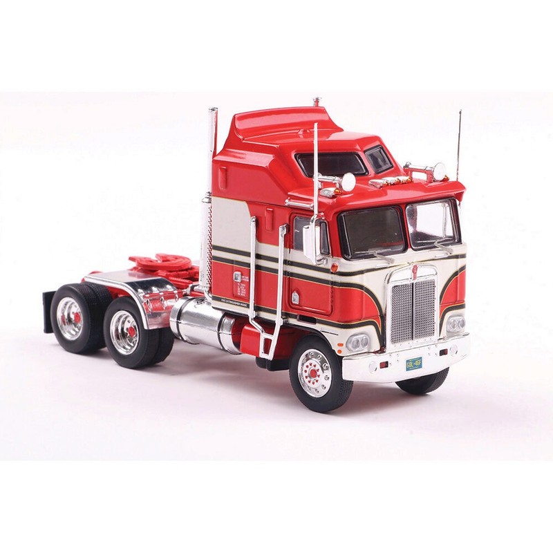 IXO Models 1976 Kenworth K100 Aerodyne - Red