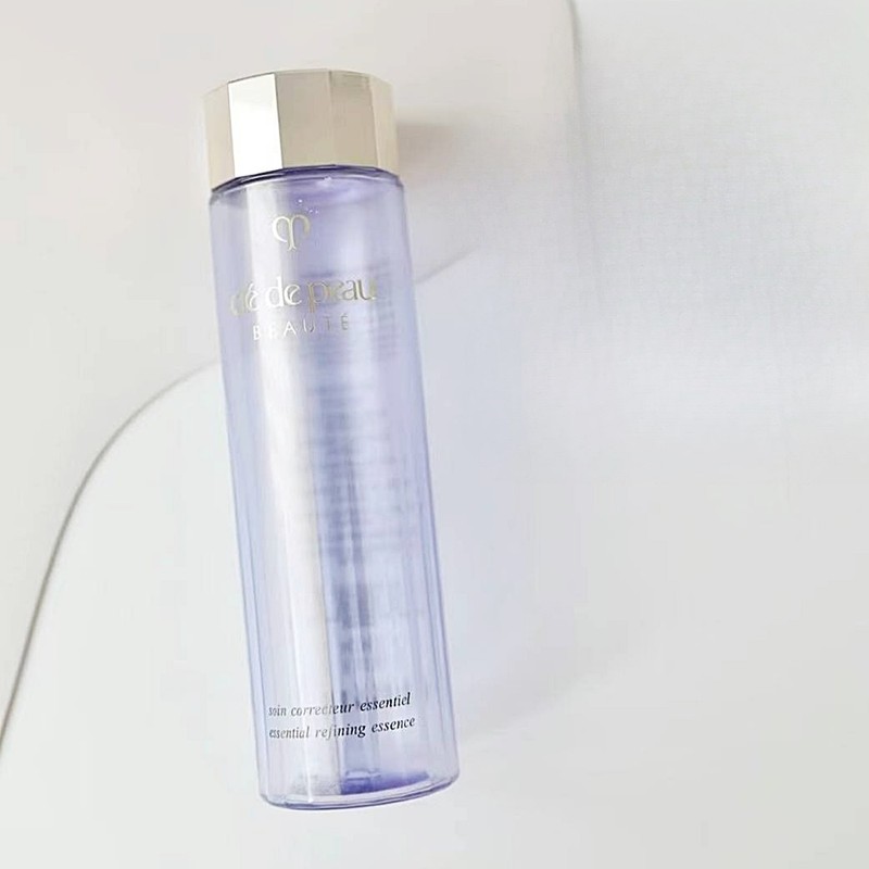 Clé de Peau Beaute Cle de Peau Beauté Essential Refining