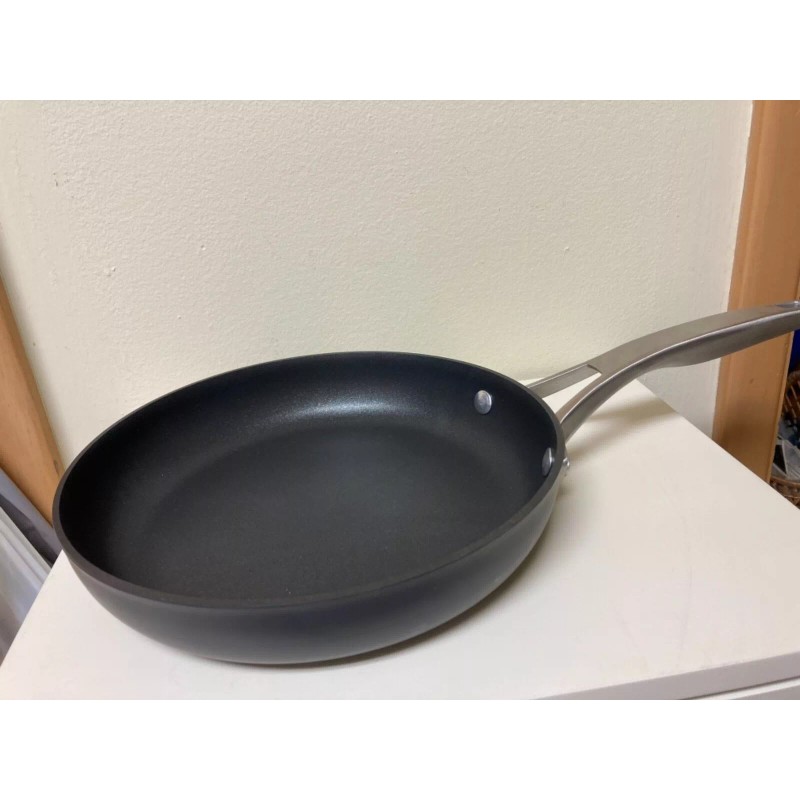 Calphalon premier nonstick frying Pan 10 inch skillet
