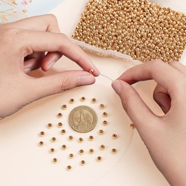 Nevoluxer Pack of 300 Golden Beads 4 mm Beads for Bracelets Gold, 14K Gold-Plated & Smooth - Round Spacer Beads Jewellery DIY for Necklaces, Summer Bracelets & Earrings