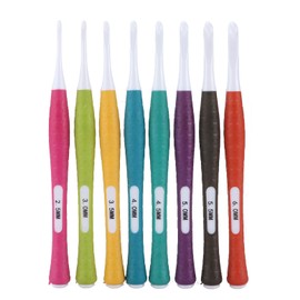 Pack of 8 Crochet Hooks Set, 2.5 mm - 6 mm Ergonomic Crochet Hooks for Arthritic Hands, Crochet Hooks, Weaving Tools for Craft Lovers