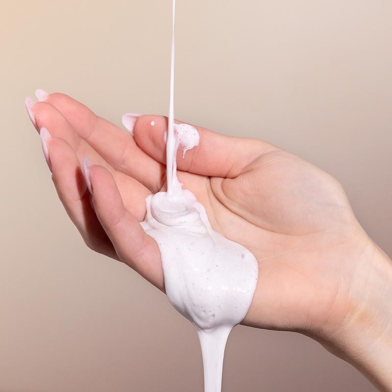 Exfoliating Hand Wash 14 oz - Cleansing Soap for Comfortable