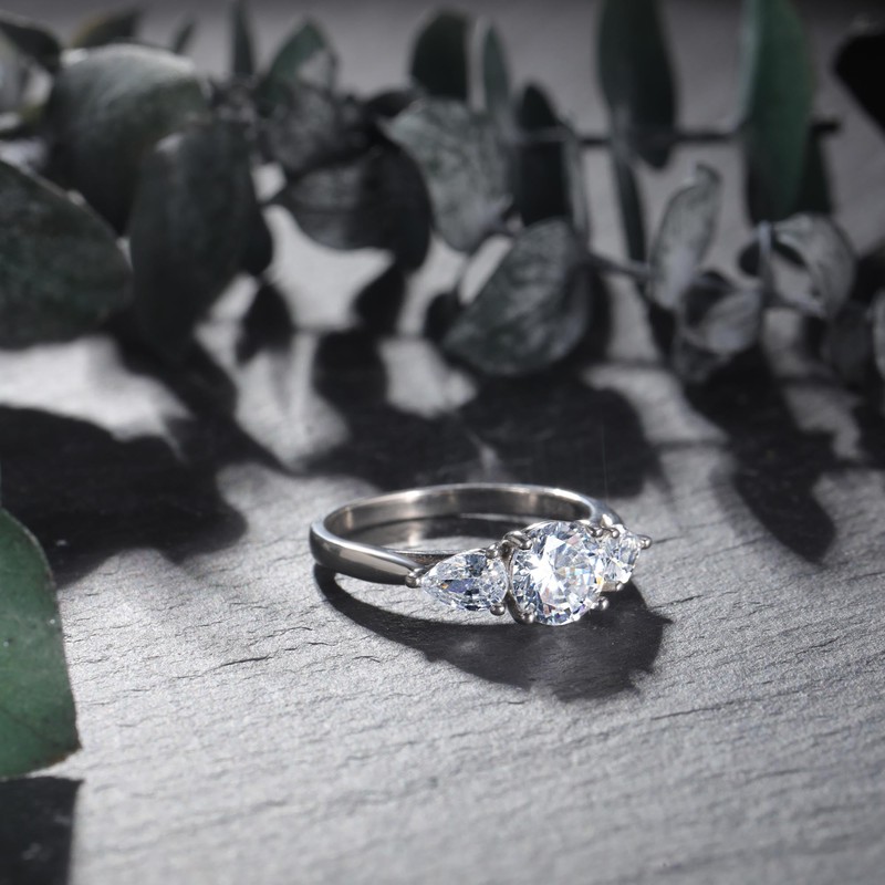 Bonlavie Silver Ring for Women, 925 Sterling Silver Pear and