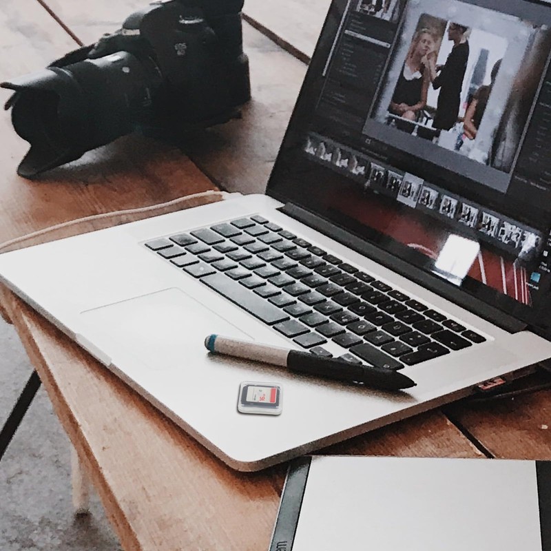 ULTECHNOVO Clear Plastic Memory Card Case Memory Card Case Holder