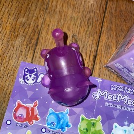 Bonkers Aphmau Meemeows Collectible Mystery Surprise Figure Galaxy Cat Litter 3 Purple