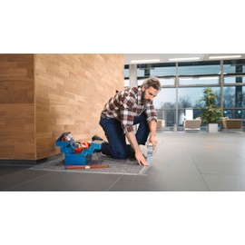 tesa extra Power Universal - Fabric-Reinforced Duct Tape for Repairing, Fastening, Bundling, Reinforcing or Sealing - Grey - 50 m x 50 mm