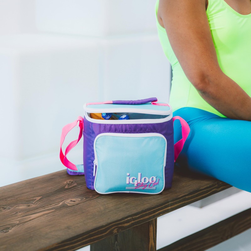 Igloo 90s Retro Collection Square Lunch Box Cooler with Front