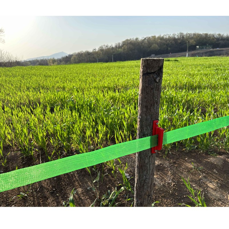 RiteFENCE Electric Fence Wood Post Polytape Insulator Nail on PolyTape