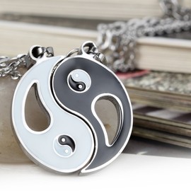 OIDEA Men's Women's Stainless Steel Tai Chi Yin and Yang Eight Trigram Pendant Necklace with Chain Necklace, Stainless Steel, No Gemstone