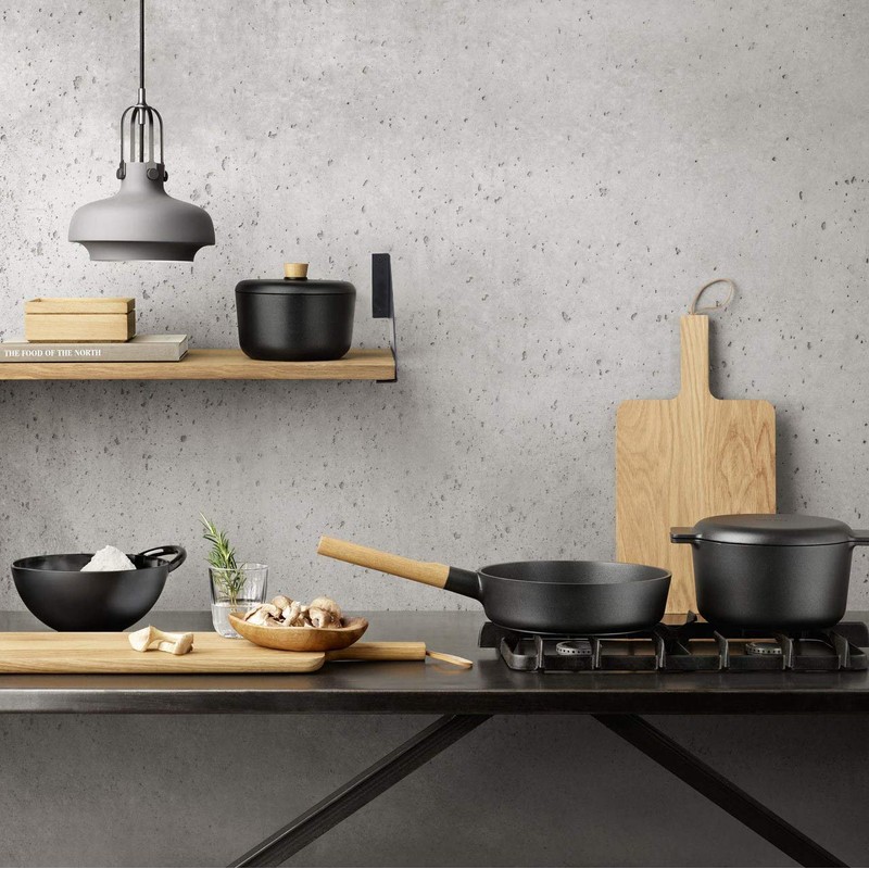 Iron 6 inch Shelf Brackets Flat Angle Curved Black Floating
