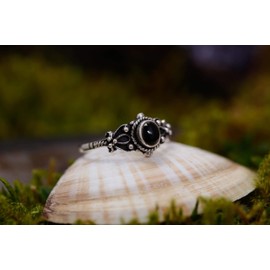 WINDALF Sanja Women's Ring with Stone 8 mm Onyx Protective Ring Silver Ring 925 Sterling Silver, Fabric, Onyx