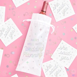 xo, Fetti Bride to Be Gift Wedding Planning Wine Bag | Engagement Party Gift, Bridal Shower Goodie Bag, Bachelorette Party Favor, Bride to Be Decoration, Wedding Drink Holder