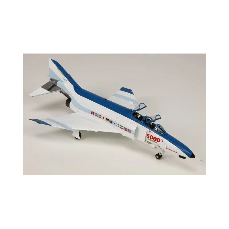 Hobby Master 1/72 F-4E Phantom II Airplane 5000th Phantom USAF