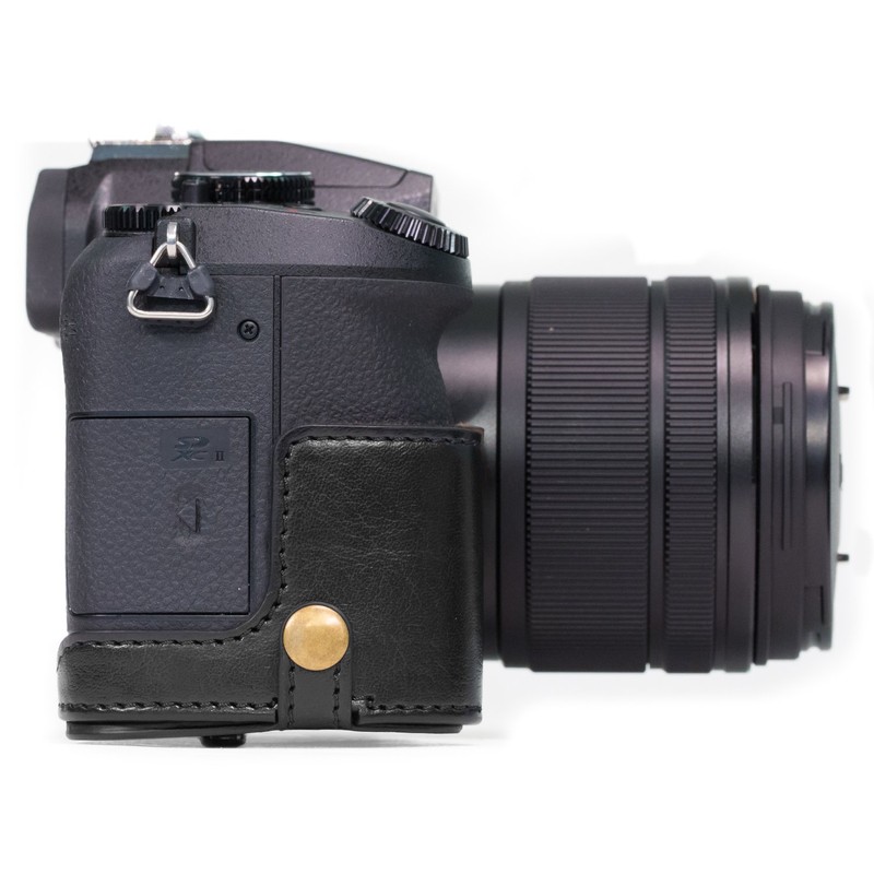 MegaGear MG892 Ever Ready Leather Camera Case compatible with Panasonic