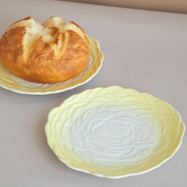 DELIGHTS GALORE 2 Pack Ceramic Dinner Plates - Floral lines Design, 8" Diameter, Microwave & Dishwasher Safe，Suitable for daily use kitchen dinnerware - Yellow