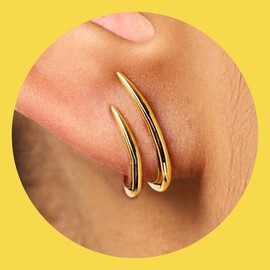 MUMREUES Gold Earrings for Women Trendy 14K Gold Plated Stud Earrings Dainty Minimalist Simple Hypoallergenic Earrings Jewelry Gift for Her Springtok - Color: Gold