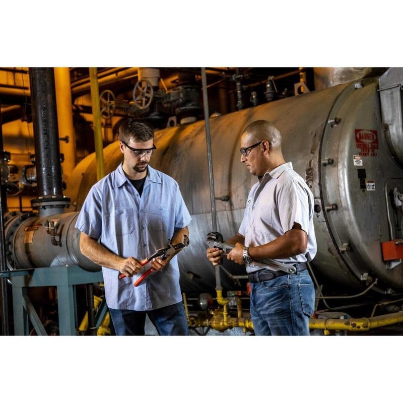 CRESCENT - Pipe Wrench,18",Offset,Aluminum (CAPW18F)