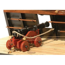 Guns of History 18th Century Naval Smoothbore Deck Gun 1:24 Wood and Metal Model Kit to Build
