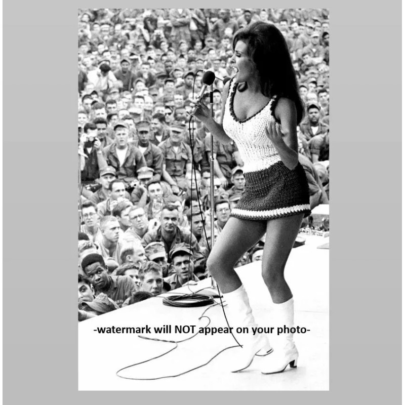 Raquel Welch USO Tour PHOTO Vietnam War Bob Hope Tour