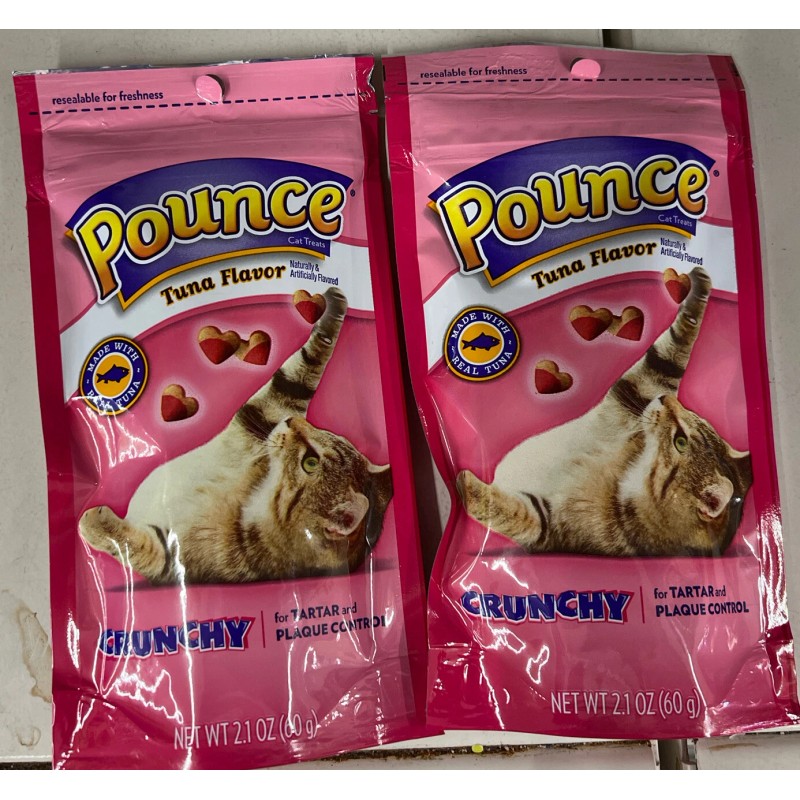 Pounce Tuna Flavored Heart Shaped Treats Crunchy Snack 2.1 oz