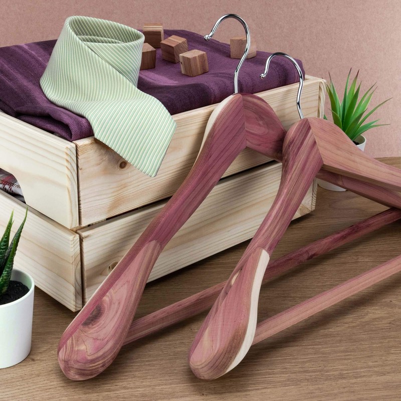 HANGERWORLD 5 Cedar Wood 17.7inch Suit Hangers with Broad Shoulders
